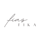 Elegant Gold Circle Logo Studio