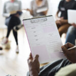Printbar Daily Wellness Planner | A5 Selvomsorg & Daglig Planlegger, rosa. Mockup
